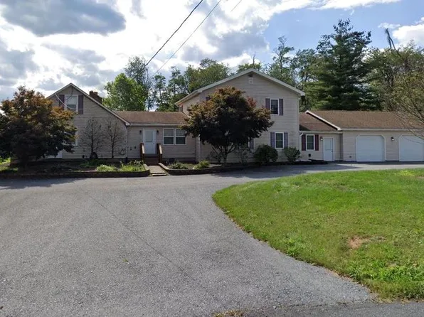 521 Brenneman Dr, Lewisberry, PA 17339