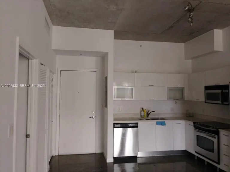 133 NE 2nd Ave #2204 — Photo 5