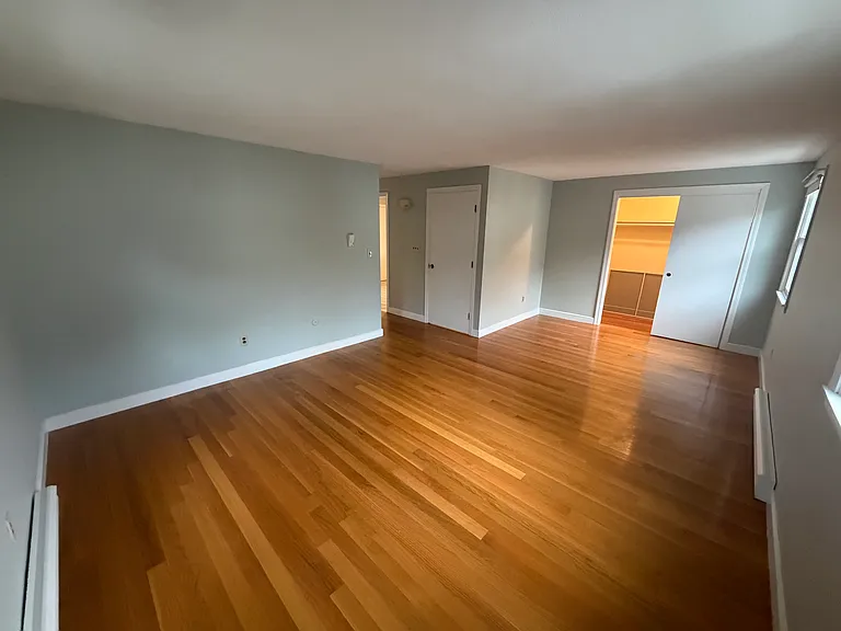 90 Sylvia St #2 — Photo 13