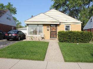 7821 N Odell Ave, Niles, IL 60714