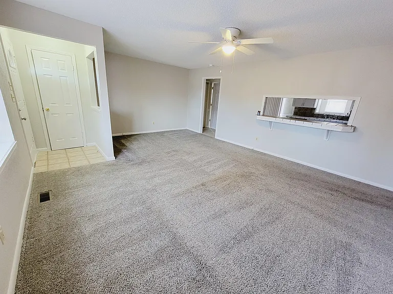 1744 S Lark Ln — Photo 6