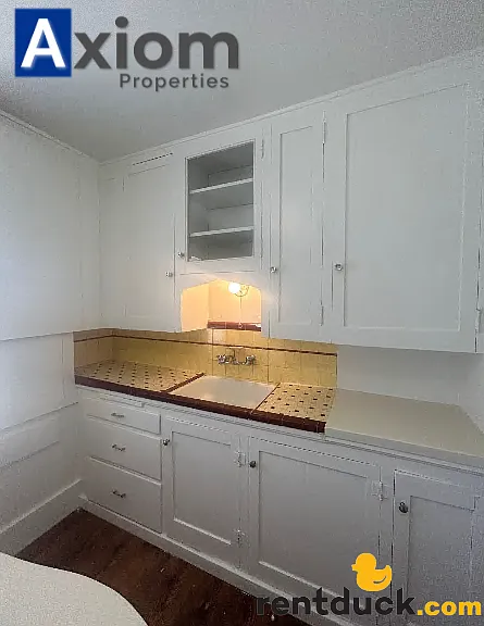 251 N Grant — Photo 14