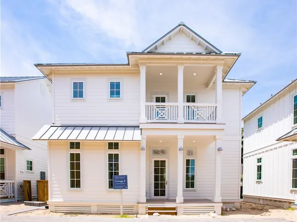 250 Tailwind Dr #E, Port Aransas, TX 78373