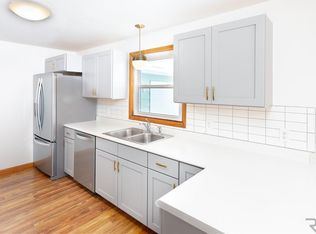 2609 S Anderson Dr, Sioux Falls, SD 57106