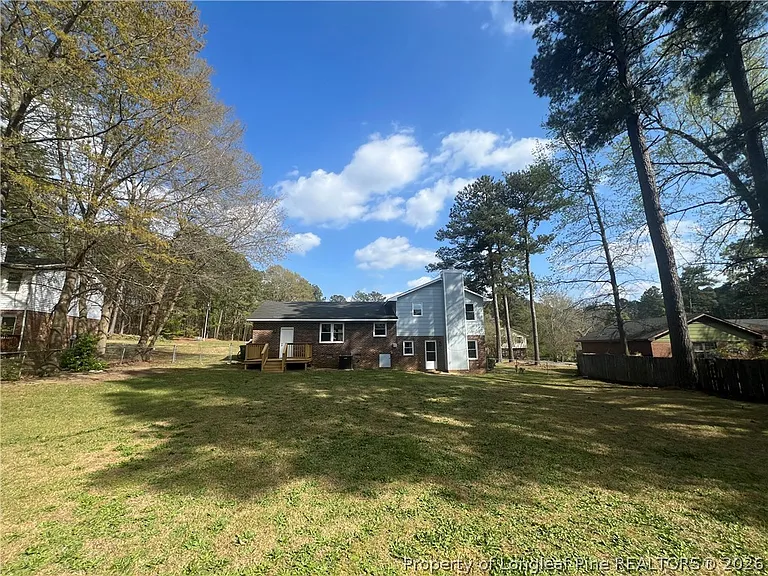 1215 Patrick Dr — Photo 34