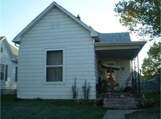 1222 S 10th St, Terre Haute, IN 47802