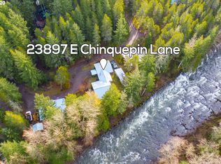 23897 E Chinquepin Dr, Rhododendron, OR 97049
