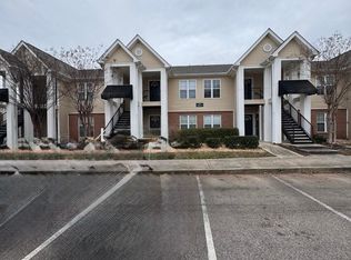 2510 Huntscroft Ln APT 201, Raleigh, NC 27617