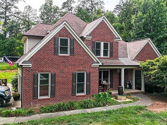 2nd image of 123 Breckenridge Dr