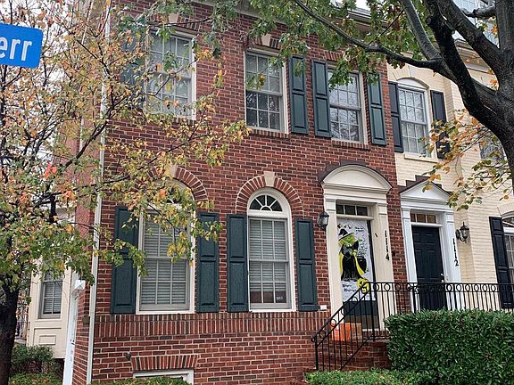 2nd image of 1114 Oak Knoll Ter