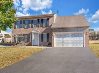 6717 Albert Rd, Roanoke, VA 24019