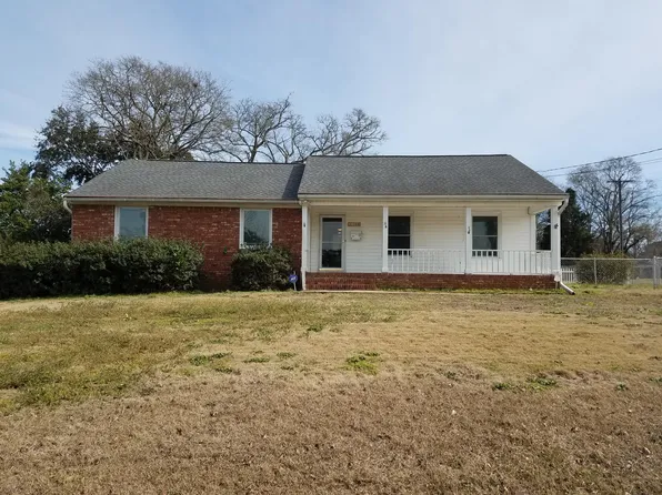 1139 Belvedere Dr, Hanahan, SC 29410