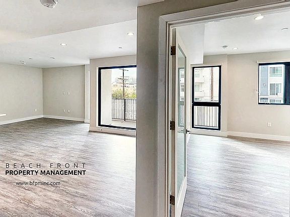 5th image of 5545 Bonner Ave #4102