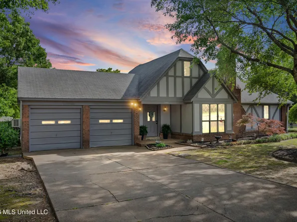582 White Ash Dr, Southaven, MS 38671