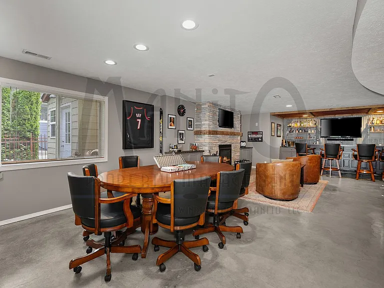 115 E Meadowlane Rd — Photo 29
