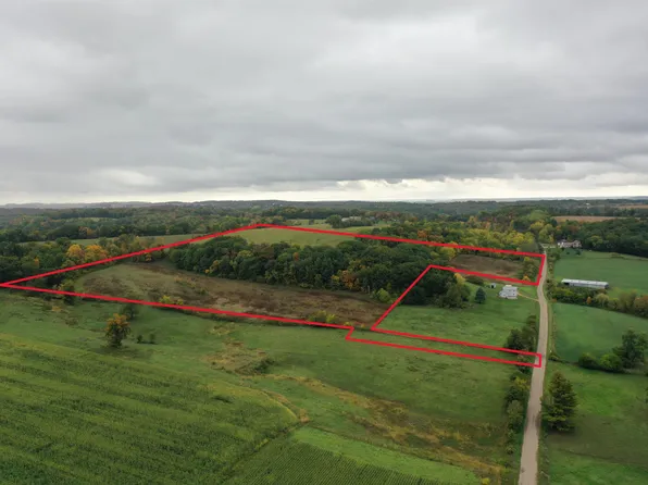 35.47 Prairieview Dr, Reedsburg, WI 53959