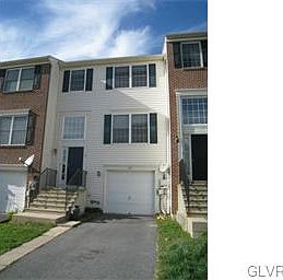 1st image of 425 S Oak St