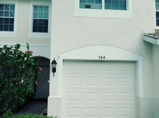 784 Hampton Cir, Naples, FL 34105