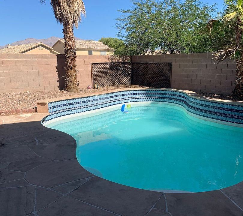 1st image of 8228 Moradi Ave