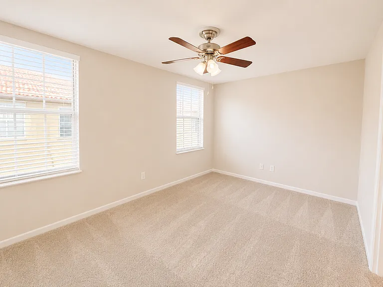 208 S Habana Ave #G — Photo 10