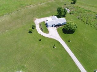 1098 19th Rd, Burlington, KS 66839