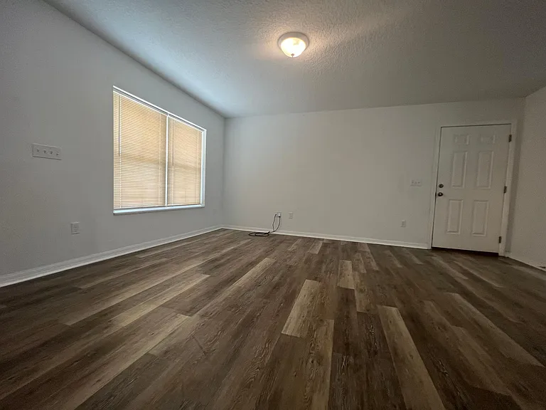 3288 NE Caitlin Ln — Photo 13