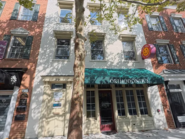 236 Main St APT C, Gaithersburg, MD 20878