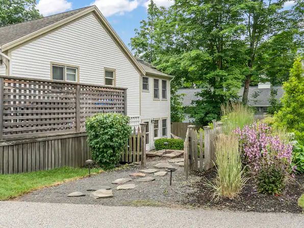 13 Black Boar Dr #3B