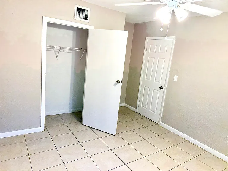 245 NW 12th Ct #1-4 — Photo 10