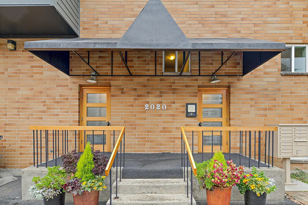 Building Photo - 2020 Lake Union