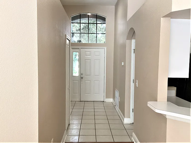 25008 Hyde Park Blvd — Photo 7