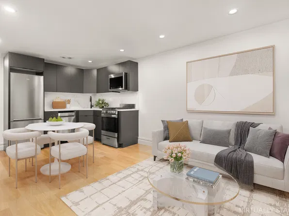 260 Tompkins Avenue image 1 of 11