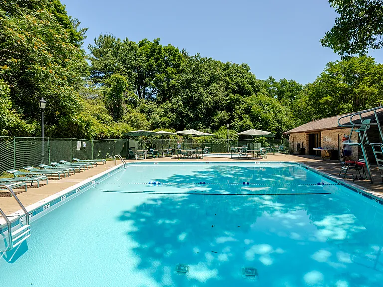 6143 Edsall Rd #C — Photo 20