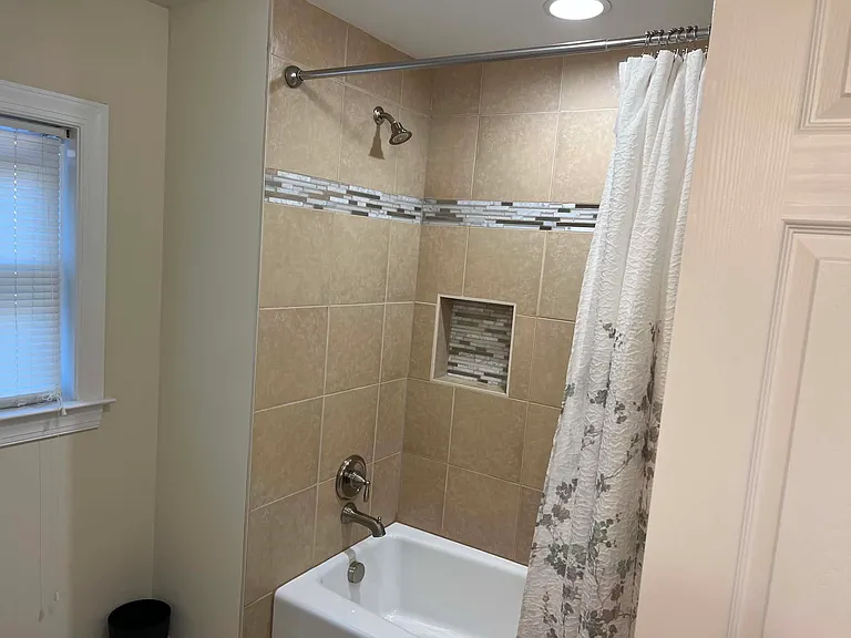 Bathroom #2 Shower/Tub
