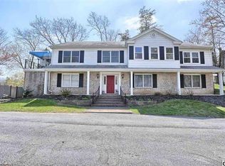 206 Hemlock Rd, New Cumberland, PA 17070