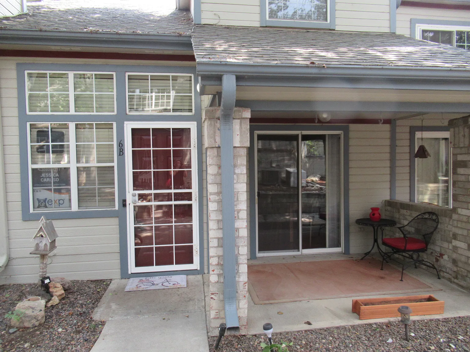 2 bed, 1238 sqft, $2,400 — Photo 2
