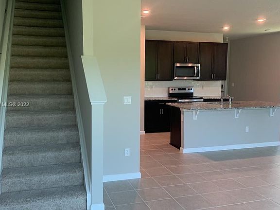 4th image of 1400 Centrepark Blvd #1000