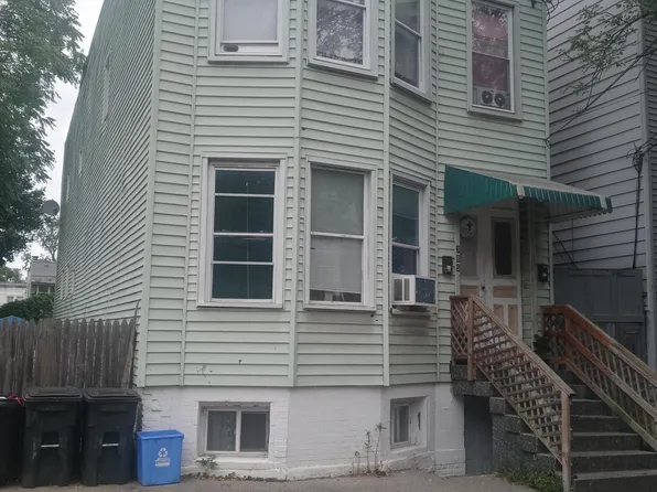 385 First Street, Albany, NY 12206