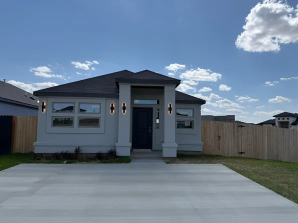 798 Monasterio Dr, Laredo, TX 78046