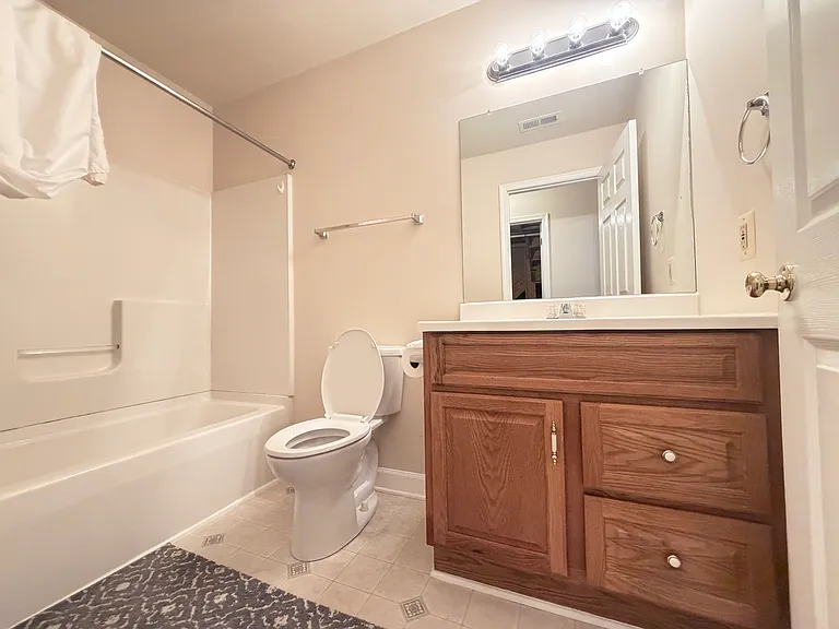 225 Deer Meadow Ln — Photo 12