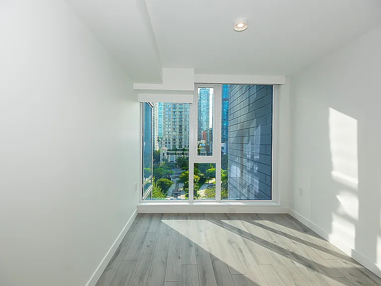 1107 Richards St #311 — Photo 14