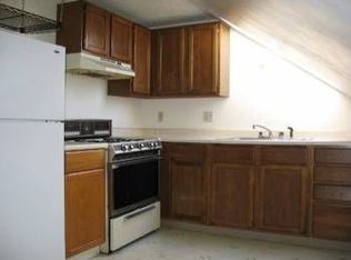 198 Lippitt St #3, Providence, RI 02906