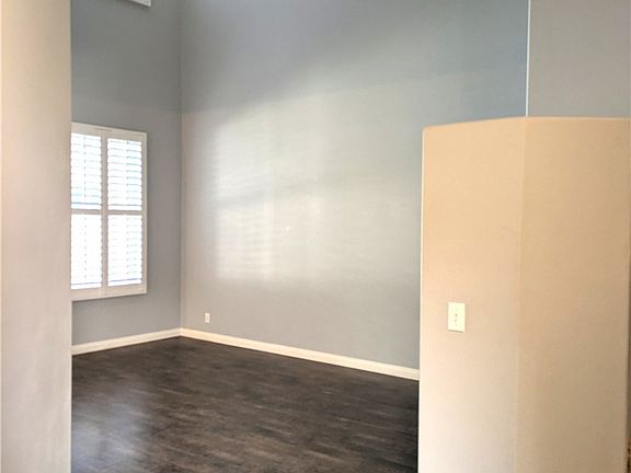 4th image of 550 Lorabel Way APT C