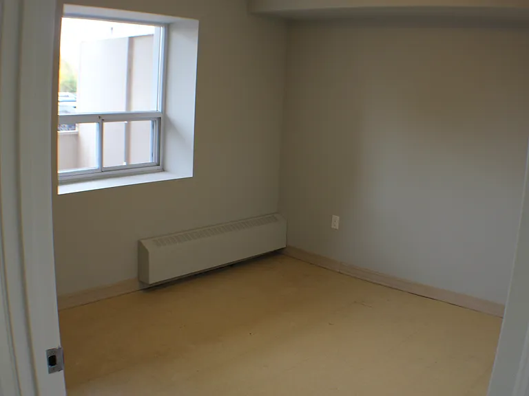 375 Scott St — Photo 19