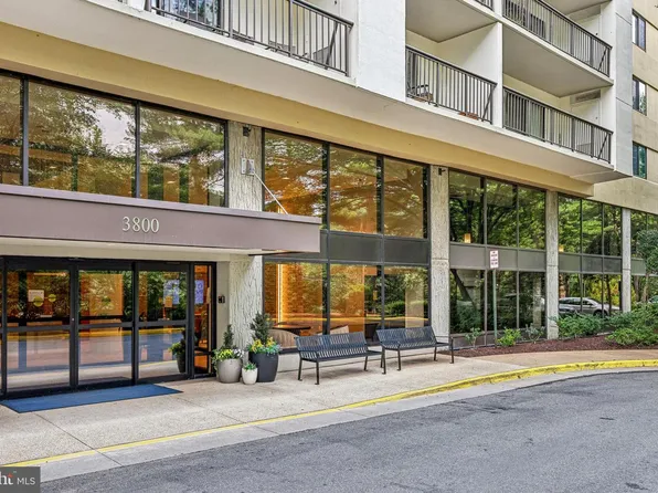 3800 Powell Ln APT 1004, Falls Church, VA 22041