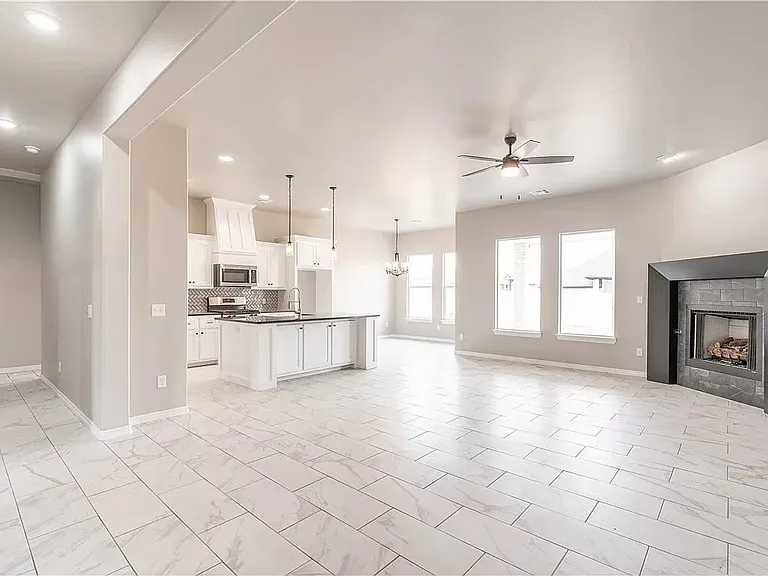9201 SW 44th Ter — Photo 20