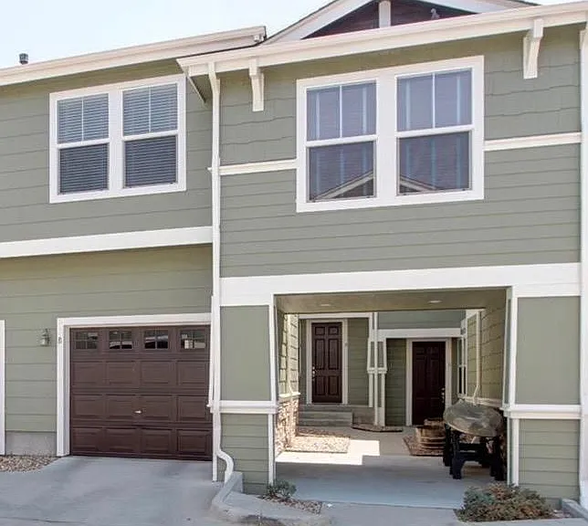 17170 Waterhouse Cir #B — Photo 2