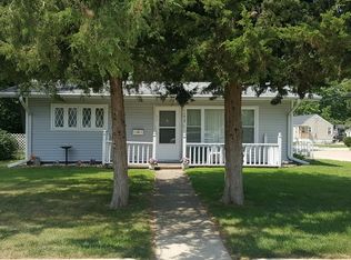 1415 17th Ave, Sterling, IL 61081