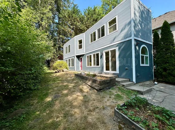 11015 SW 41st Ave, Portland, OR 97219