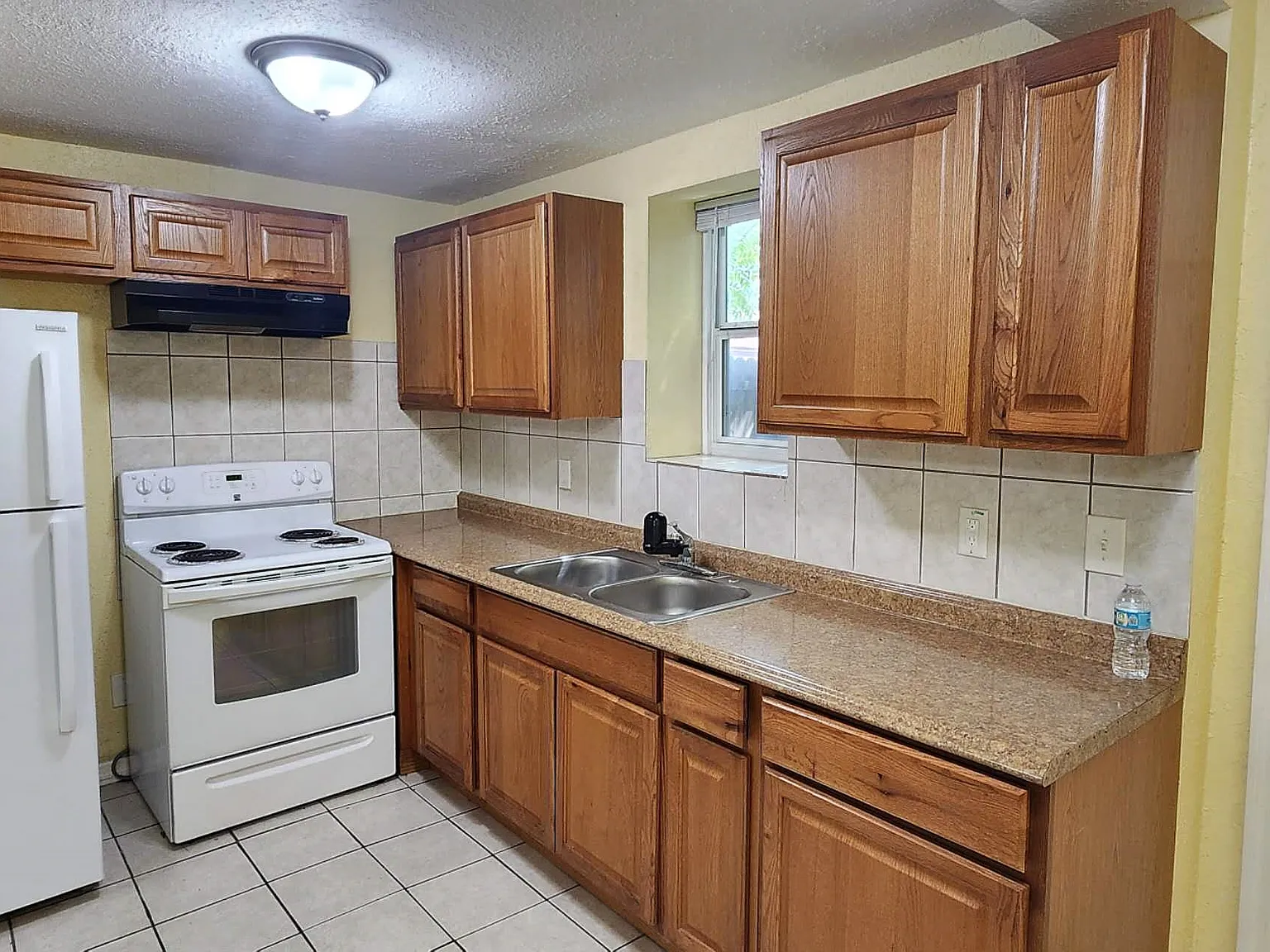 2 bed, 850 sqft, $1,550 — Photo 4